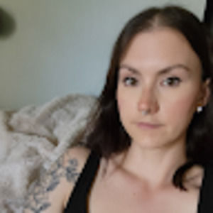 Meet your Posher, Carla